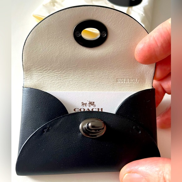 Coach “Lucky” Black Leather Small Wallet / Card holder -Brand New - Picture 1 of 5